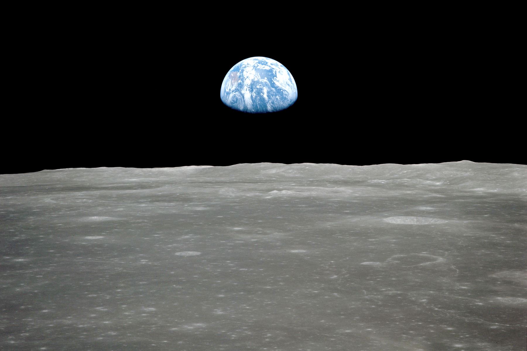 Восход земли на луне фото