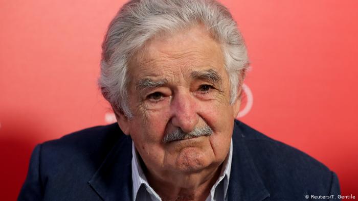 Mujica se retira de la política