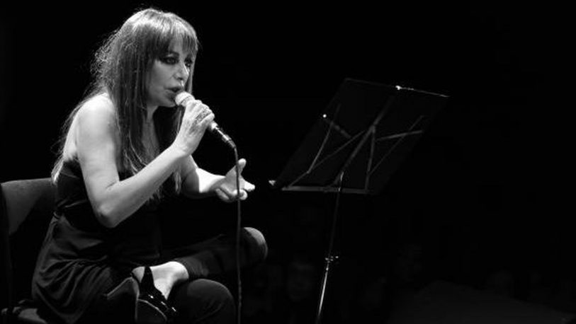 Adriana Varela ofrece un concierto virtual junto a su trío