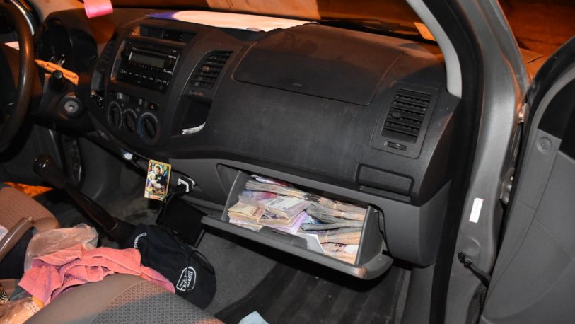 Corrientes: Interceptaron un auto procedente de Oberá con casi 4 millones de pesos