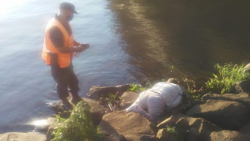 Hallaron un cuerpo sin vida en el arroyo Garupá