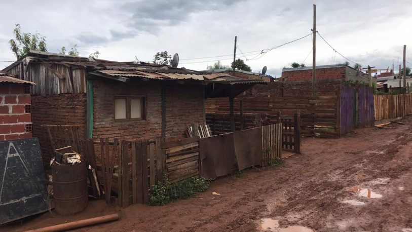 El temporal castigó con fuerza a viviendas precarias en asentamientos