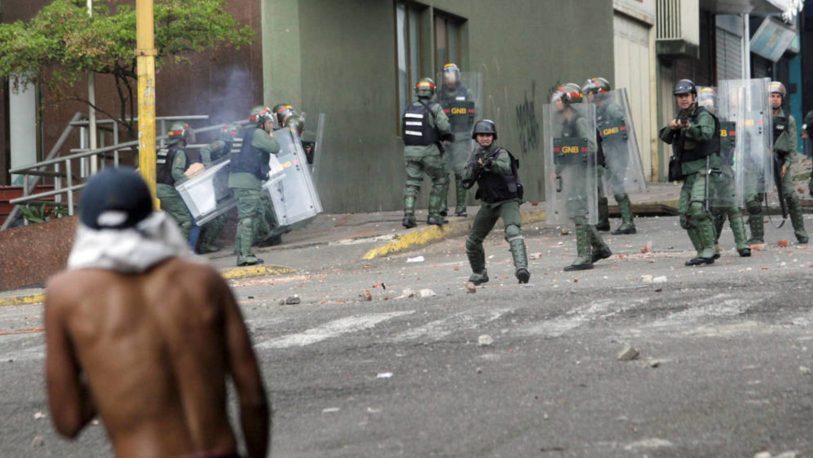 Argentina debe demostrar con hechos su condena a las violaciones de derechos humanos en Venezuela, señalan