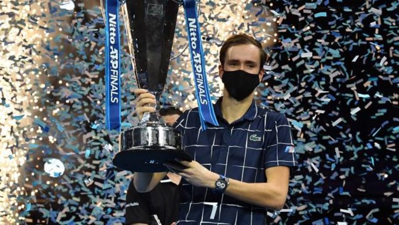 Medvedev campeón del Masters de Londres