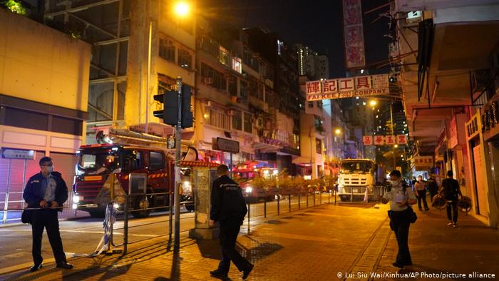 Siete muertos y siete heridos graves en un incendio en Hong Kong