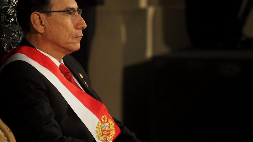 Destituyeron al presidente de Perú Matías Vizcarra