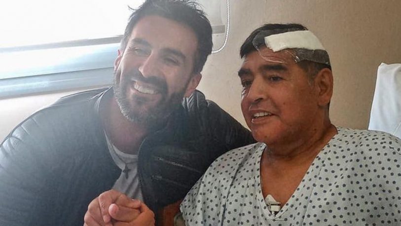 “Decime si está vivo”: Se filtró el chat del médico y la psiquiatra de Maradona