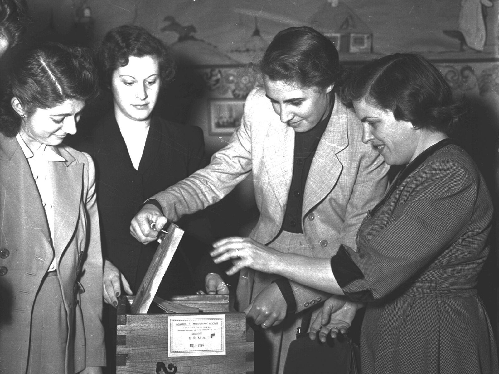 Se Cumplen 69 Años De La Primera Vez Que Votó La Mujer En La Argentina 1006