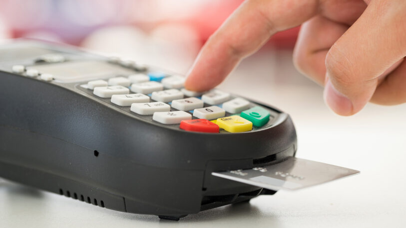 Los Bancos deberán informar a la AFIP compras con tarjetas de débito desde $30.000