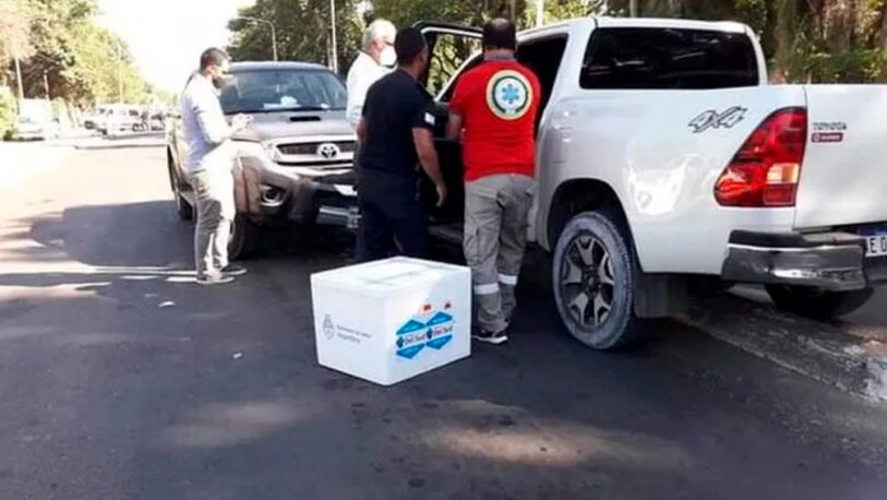 Corrientes: El ministro de Salud chocó una camioneta en la que llevaba vacunas