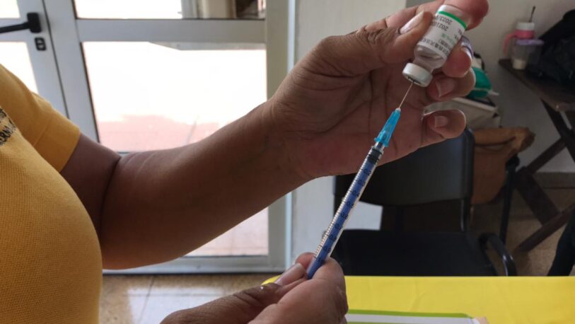 Desde hoy mayores de 40 años podrán vacunarse sin turno