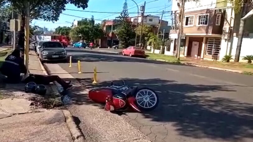 Motociclista herido en un choque en avenida Martín Fierro