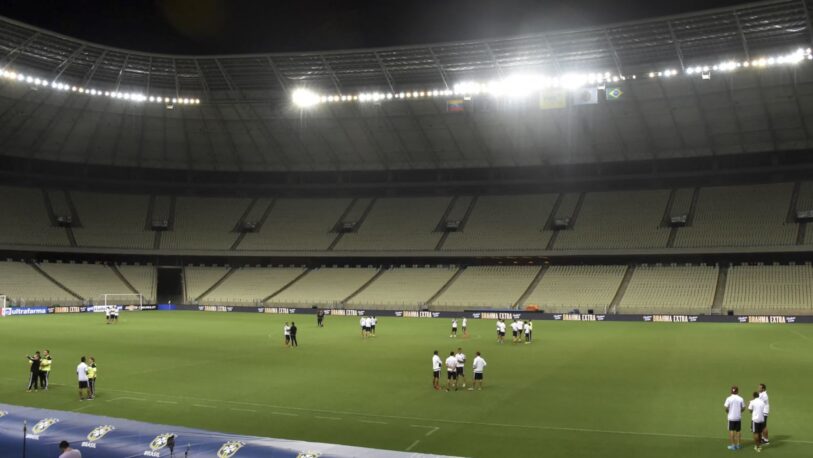 Brasil habilitó un partido de fútbol con público, el primero desde el inicio de la pandemia