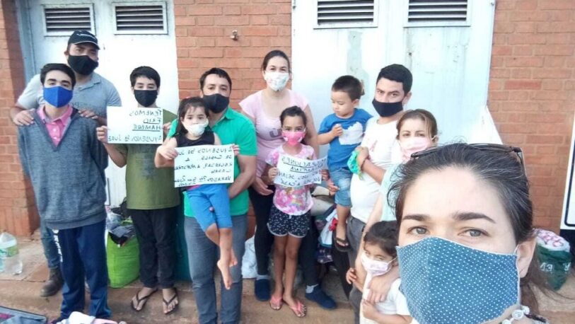 Las familias varadas en el puente no tendrán que volver a Paraguay