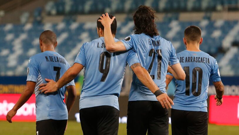 Copa América: Uruguay venció 2-0 a Bolivia y se clasificó a cuartos