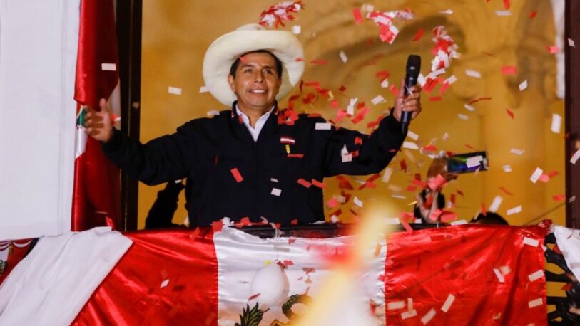 Perú: Se confirmó el triunfo de Pedro Castillo