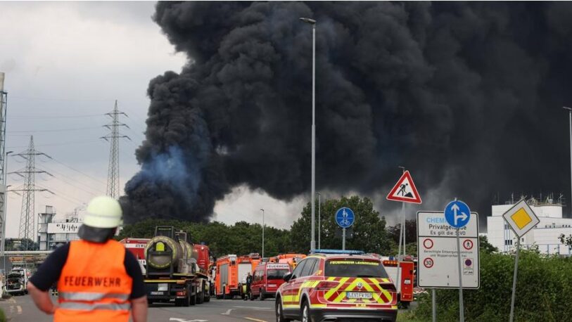 Explosión en planta química deja un muerto en Alemania