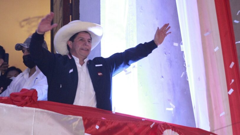 Pedro Castillo fue proclamado presidente electo de Perú