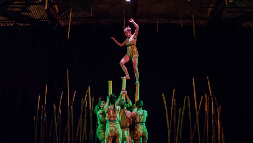 “Takuareté, cuerpo tacuara”: una obra donde el circo se trenza con la naturaleza y la danza