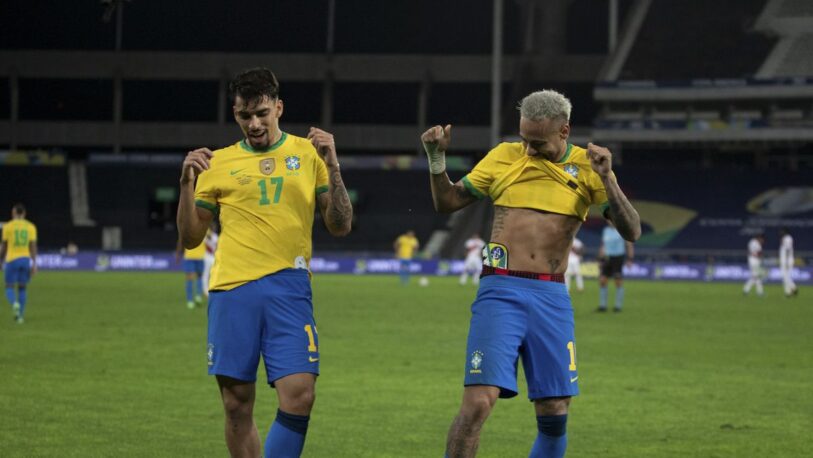 Brasil, con lo justo, derrotó a Perú y es finalista