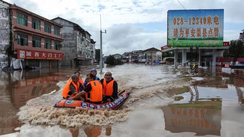 Inundaciones en China: al menos 12 muertos y 100 mil evacuados
