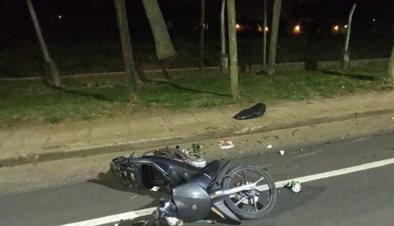 Motociclista despistó en avenida Centenario y falleció