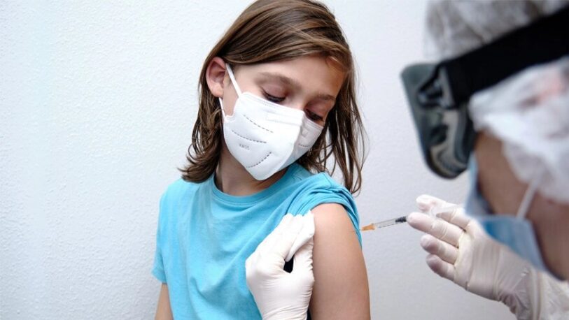 Misiones: bajo nivel de inscripción para la vacuna anticovid en menores