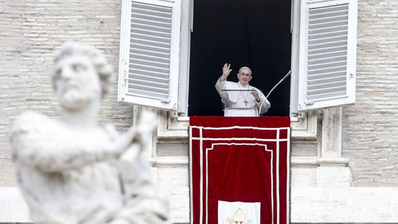 Interceptan en Milán una carta con tres balas dirigida al Papa Francisco