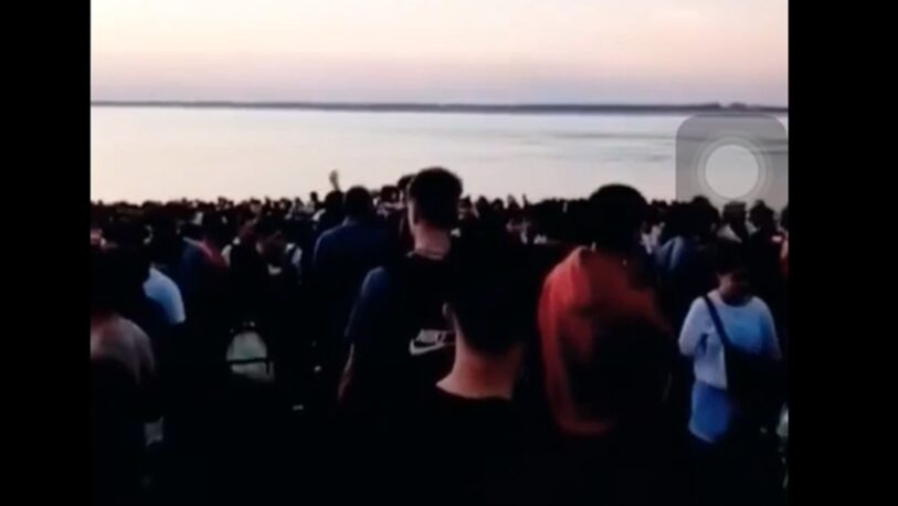 Corrientes: playas de Paso de la Patria desbordadas por una multitud
