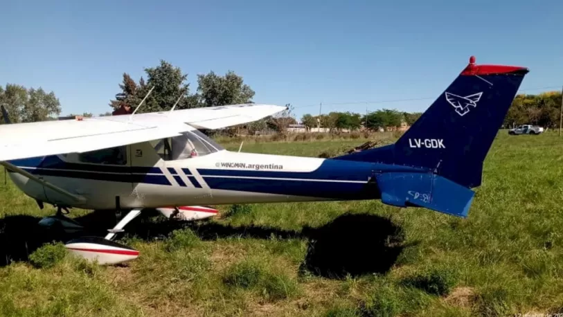 Aterrizaje de emergencia de una avioneta en la zona del Lago Urugua-í