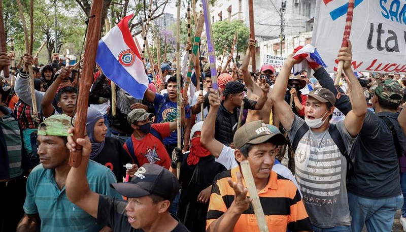 Paraguay penalizará con hasta 10 años de prisión a los tomadores de tierras