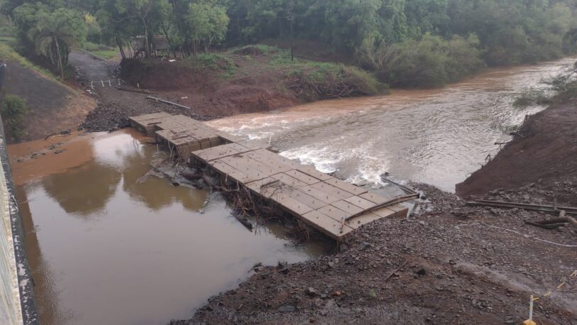 Alba Posse: corte total y daños en el puente alternativo del Aº Pindaytí