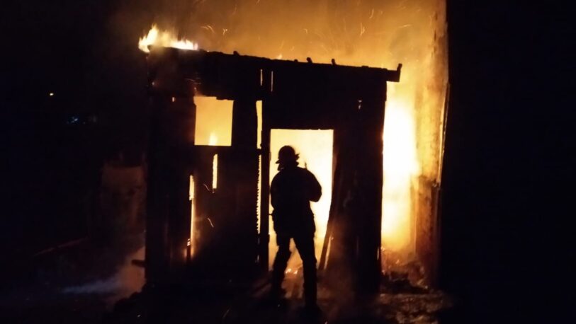 Incendio consumió una casa en Oberá