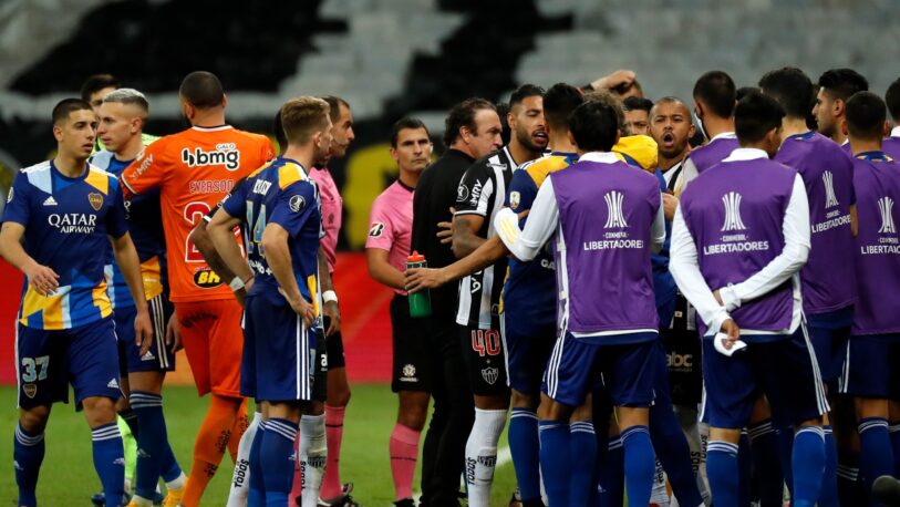 Dura sanción de la Conmebol a Boca por los incidentes en la Copa Libertadores