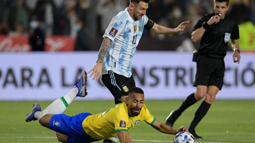 Argentina clasificada al Mundial Qatar 2022 tras igualar con Brasil