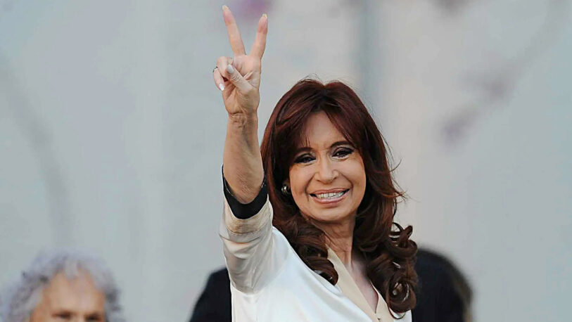 Rechazaron un planteo de la oposición para revisar la doble jubilación de privilegio que cobra Cristina Kirchner