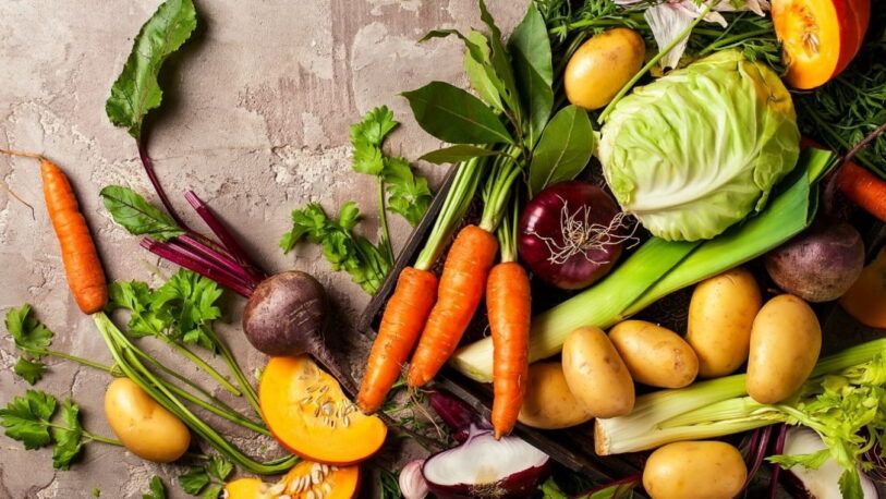 Recalcan la importancia del consumo de verduras en invierno