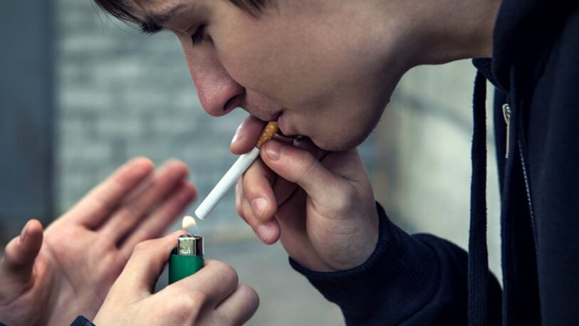Nueva Zelanda prohibirá fumar a las futuras generaciones