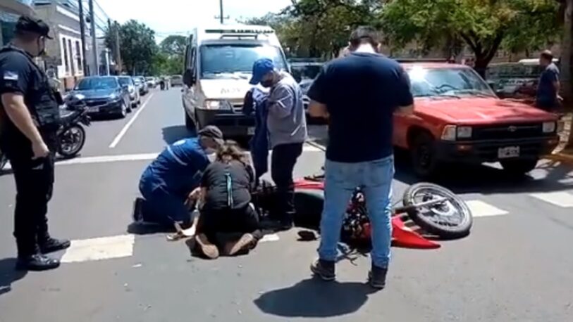 Motociclista herido en un choque sobre avenida Corrientes casi Santiago del Estero