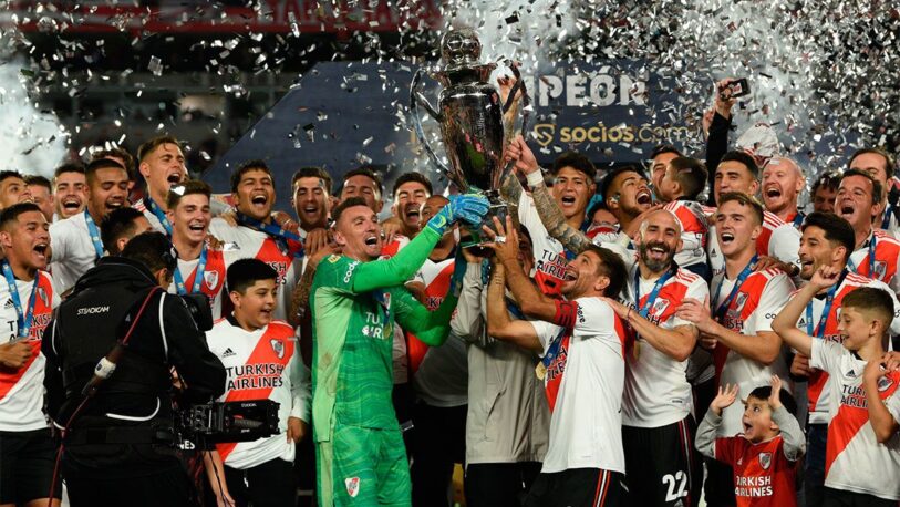 River Plate es otra vez campeón del fútbol argentino: goleó 4-0 a Racing