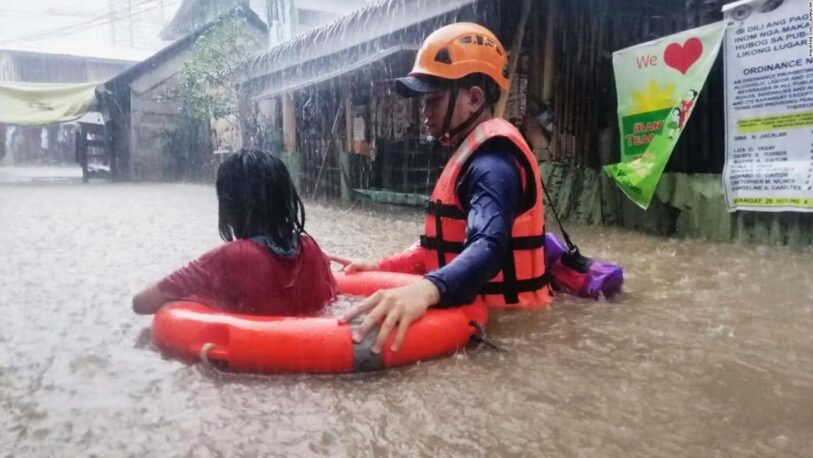 Al menos 108 muertos tras el paso del tifón Rai en Filipinas