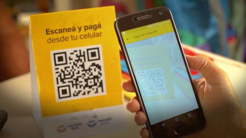 Desde septiembre será obligatorio que los códigos QR acepten pagos con tarjeta desde cualquier billetera virtual