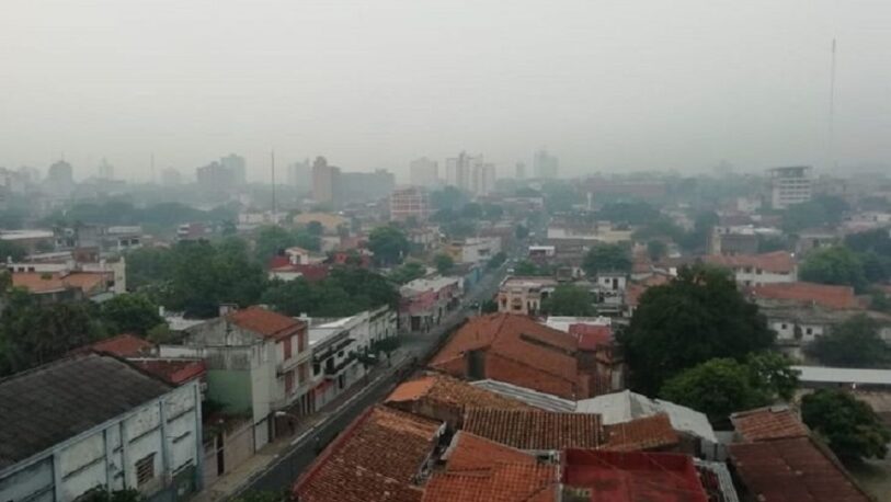 Paraguay: Asunción amaneció cubierta de humo y se presume que sería de los incendios de Corrientes