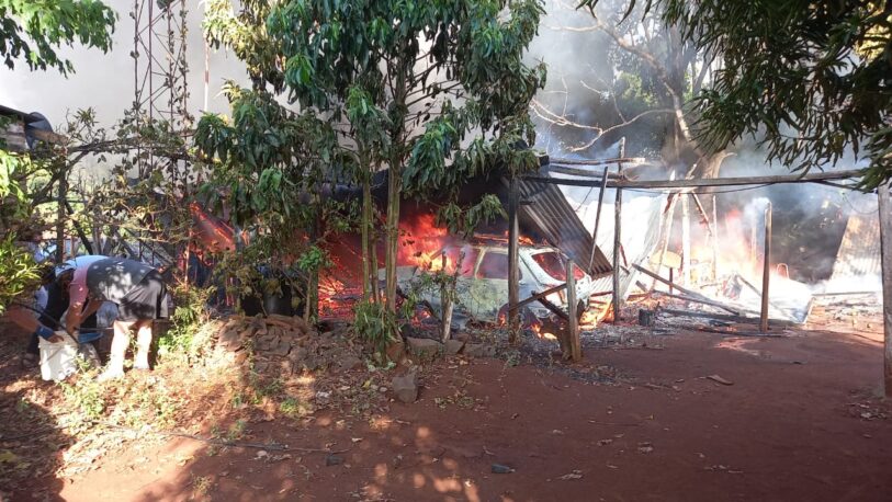 Se incendió una vivienda en Azara