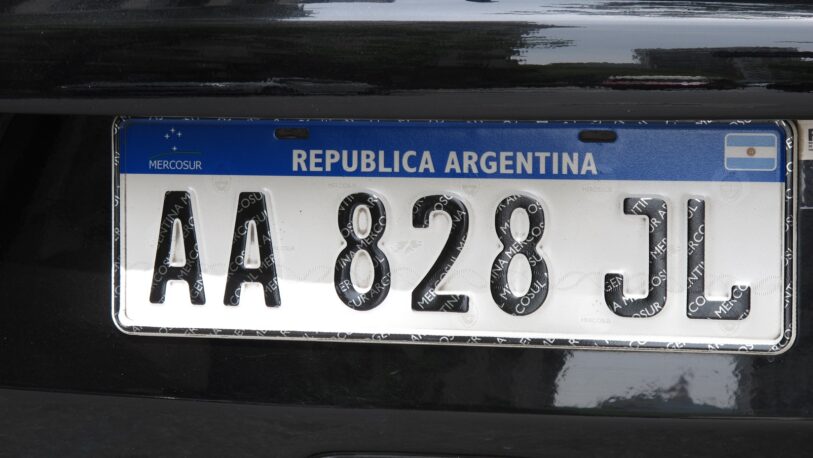 Los autos argentinos no podrán circular con patente provisoria de papel en Brasil, Bolivia y Paraguay