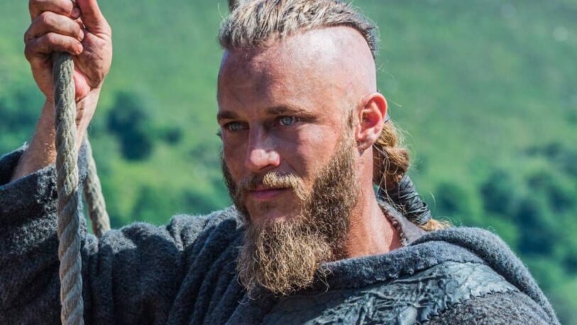 “Ragnar” de Vikingos probó el mate y su reacción recorrió el mundo