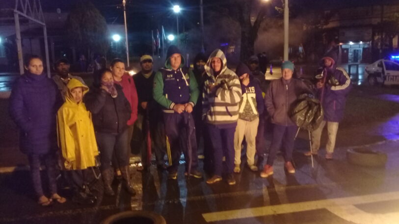 Candelaria: piquete y reclamo de 200 familias en situación de calle