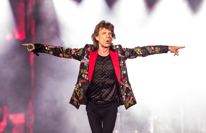 Mick Jagger tiene COVID-19