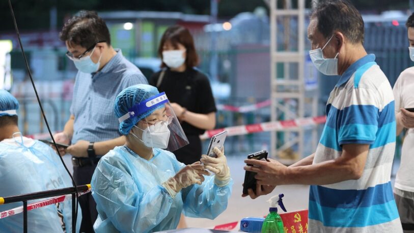 China: decenas de personas contagiadas con un nuevo virus de origen animal
