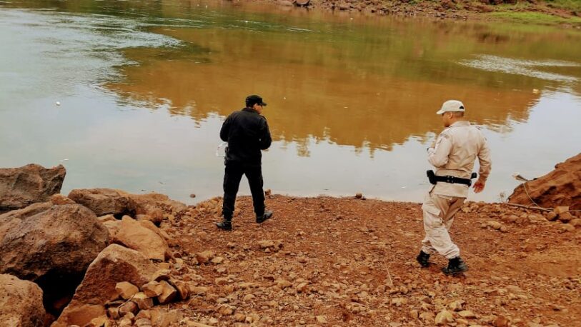 Hallaron el cuerpo de una mujer en aguas del río Paraná